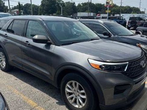 Certified 2021 Ford Explorer 4WD image 1