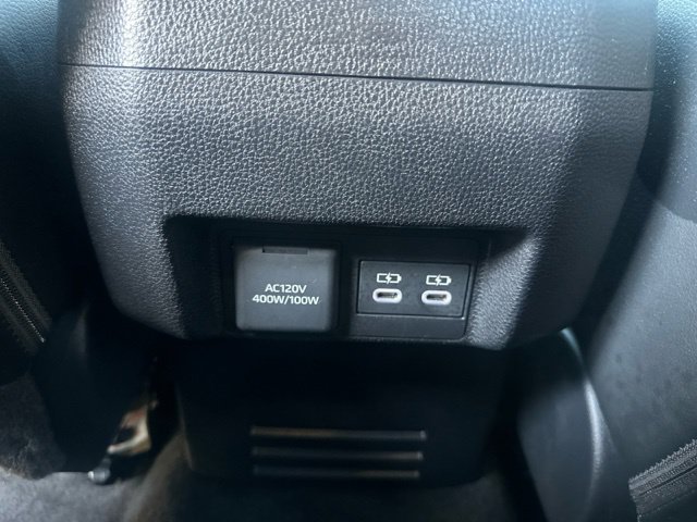 Used 2025 Toyota Tacoma TRD Off-Road w/ TRD Off Road Premium Package AWD/4WD image 18