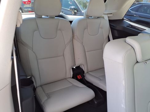Certified 2023 Volvo XC90 B6 Ultimate AWD/4WD image 16