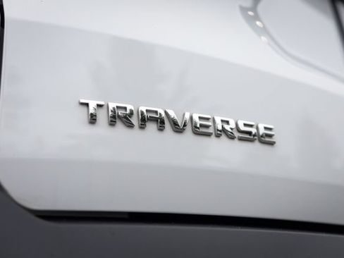 Used 2020 Chevrolet Traverse RS FWD image 22