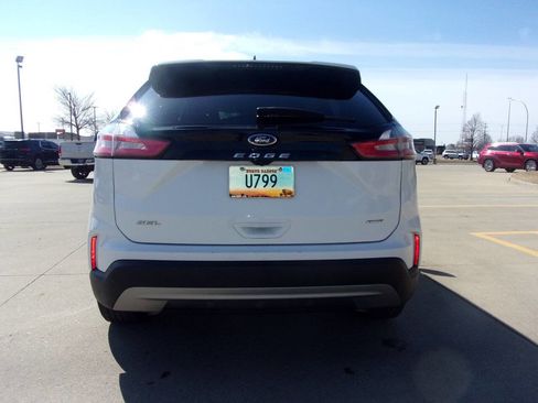 Used 2024 Ford Edge SEL AWD/4WD image 7
