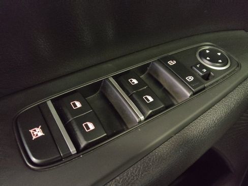 Used 2023 Kia Forte LXS w/ LXS Technology Package FWD image 27