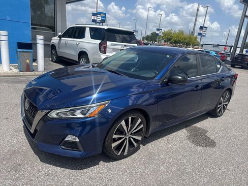 Used 2019 Nissan Altima 2.5 SR w/ SR Premium Package FWD image 1