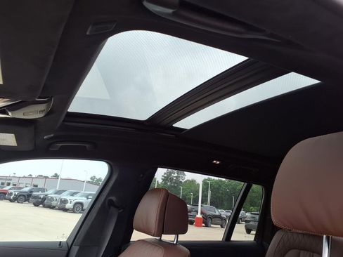 Used 2024 BMW X7 M60i w/ Executive Package AWD/4WD image 13