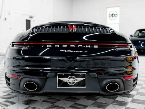 Used 2021 Porsche 911 Carrera S RWD image 13