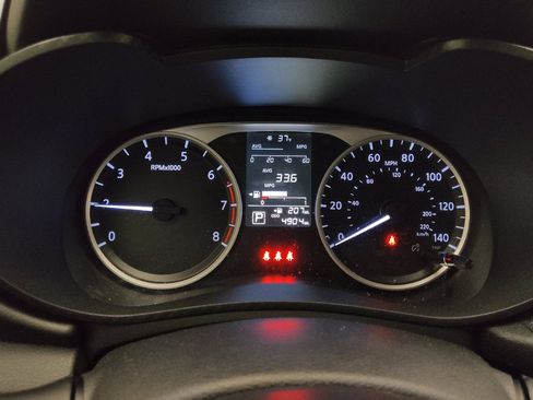 Used 2025 Nissan Versa S image 23