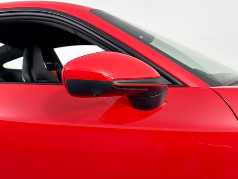 Used 2025 Porsche 911 Carrera RWD image 51