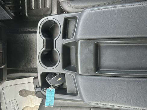 Used 2024 Chevrolet Silverado 1500 W/T w/ WT Convenience Package AWD/4WD image 13