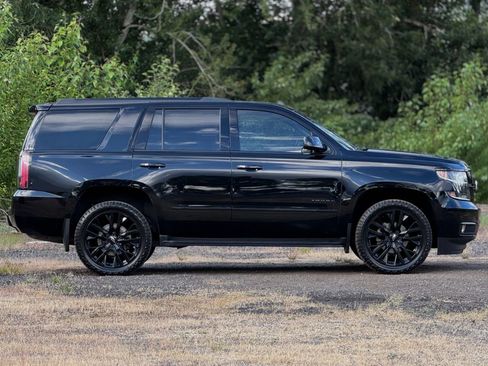 Used 2019 Chevrolet Tahoe Premier AWD/4WD image 8