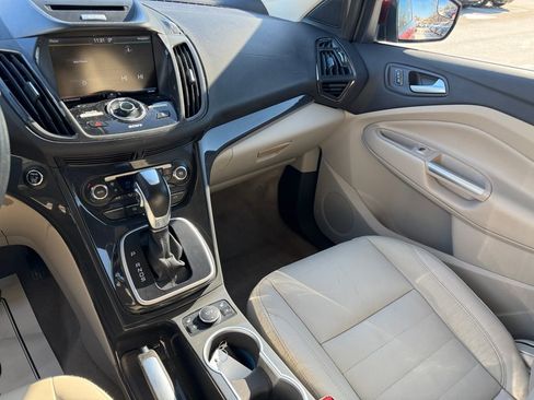 Used 2014 Ford Escape Titanium image 24