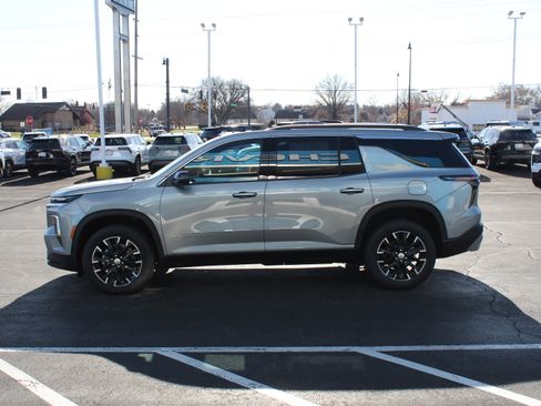 New 2026 Chevrolet Traverse LT w/ Sun and Wheel Package image 6
