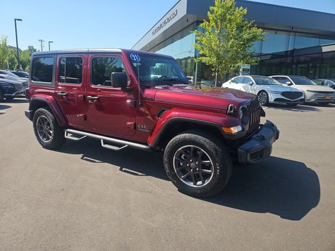 Used 2021 Jeep Wrangler Unlimited Sport AWD/4WD image 3
