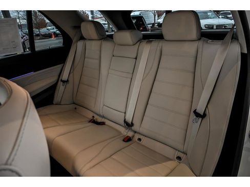 Certified 2022 Mercedes-Benz GLE 350 4MATIC image 14