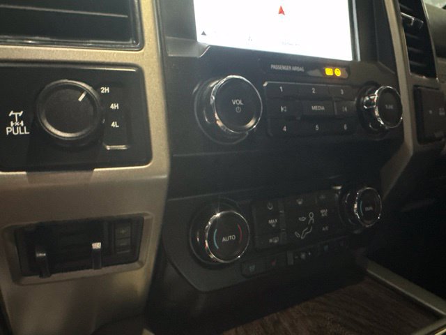 Used 2019 Ford F250 Lariat w/ Chrome Package AWD/4WD image 13