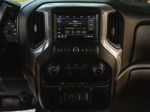 Used 2020 Chevrolet Silverado 1500 Custom Trail Boss w/ Custom Convenience Package image 23