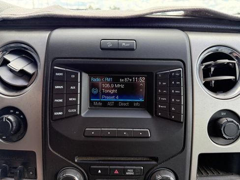 Used 2014 Ford F150 XLT w/ Equipment Group 302A Luxury AWD/4WD image 13