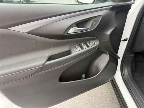 New 2026 Buick Envista Preferred image 15