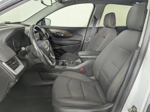 Used 2018 GMC Terrain SLE w/ GMC Pro Grade Package AWD/4WD image 10