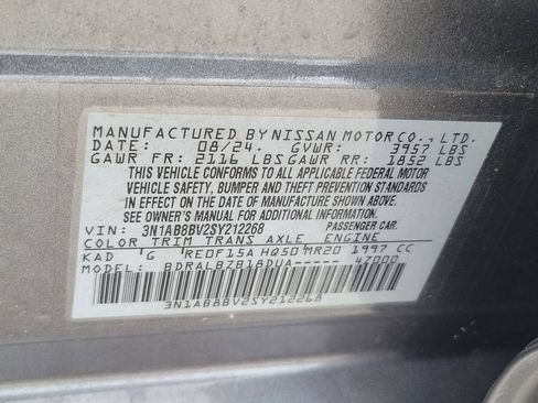 Used 2025 Nissan Sentra S FWD image 28