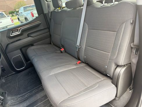 Used 2024 Chevrolet Silverado 1500 LT RWD image 14