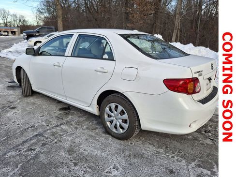 Used 2010 Toyota Corolla LE image 6