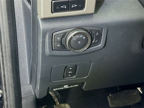 Used 2022 Ford F250 Lariat image 22
