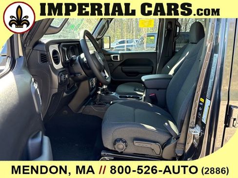 New 2026 Jeep Gladiator Sport AWD/4WD image 25