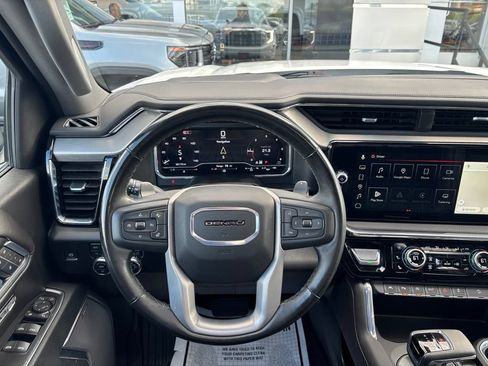 Used 2025 GMC Sierra 1500 Denali w/ Technology Package AWD/4WD image 20