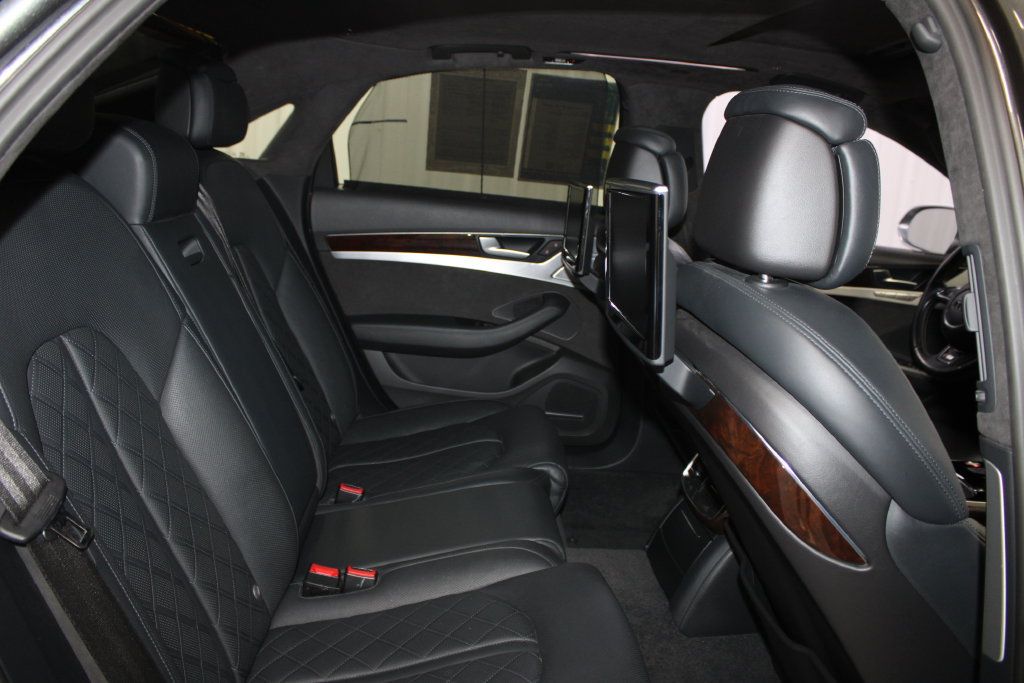 Used 2015 Audi S8 w/ S8 Driver Assistance Package AWD/4WD image 35
