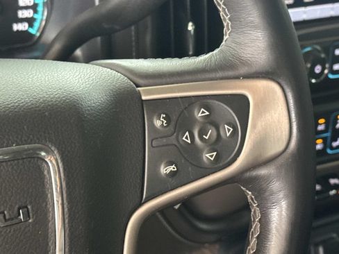 Used 2018 GMC Sierra 1500 Denali w/ Denali Ultimate Package AWD/4WD image 26