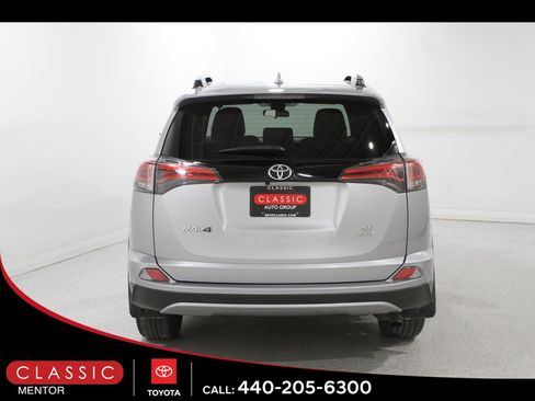 Certified 2017 Toyota RAV4 SE image 18