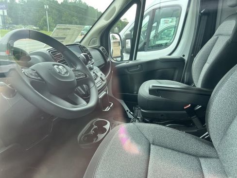 New 2026 RAM ProMaster 2500 w/ Convenience Group FWD image 2