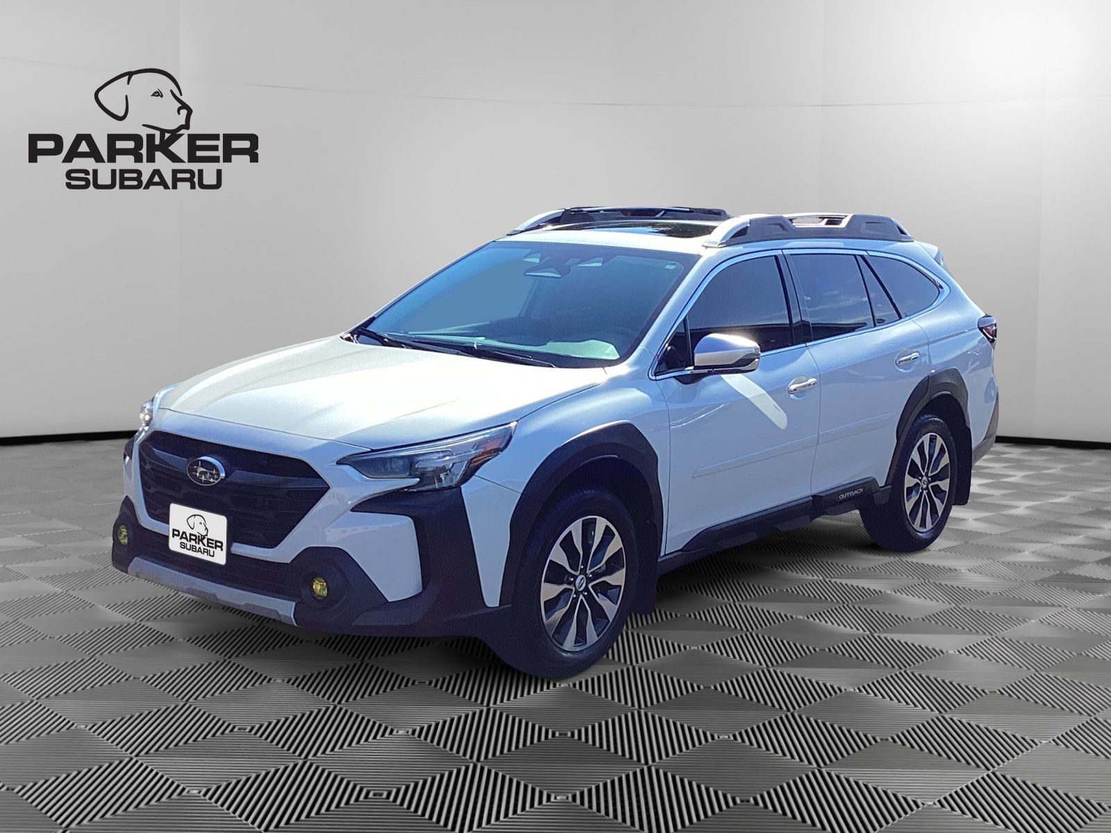 Used 2023 Subaru Outback Touring XT AWD/4WD image 1