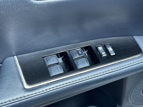 Used 2016 Lexus ES 300h image 13