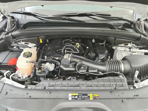 Used 2021 Jeep Grand Cherokee L Laredo image 20