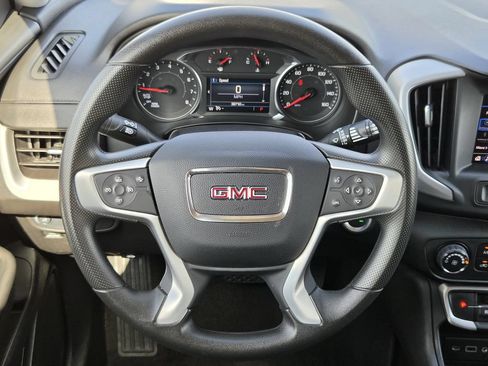 Used 2024 GMC Terrain SLE AWD/4WD image 14