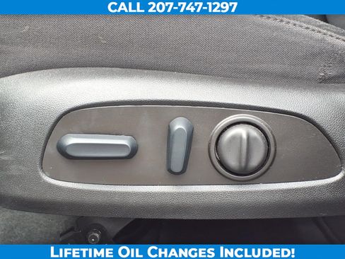 Used 2024 Chevrolet Malibu LT FWD image 12