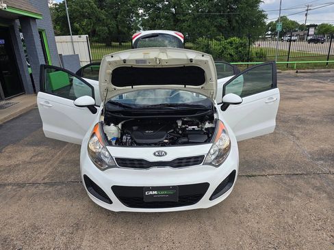 Used 2013 Kia Rio EX image 39
