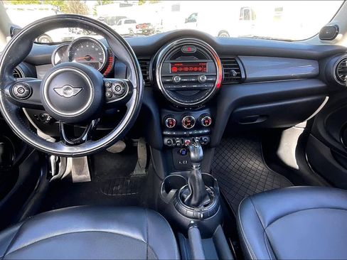 Used 2014 MINI Cooper 2-Door Hardtop image 15