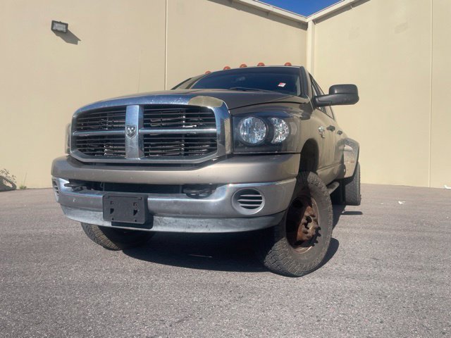 Used 2008 Dodge Ram 3500 Truck SXT w/ Popular Equipment Group AWD/4WD image 2