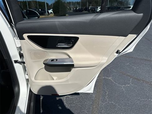 Certified 2026 Mercedes-Benz GLC 300 4MATIC image 18