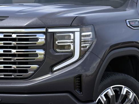 New 2026 GMC Sierra 1500 Denali w/ Denali Reserve Package AWD/4WD image 10