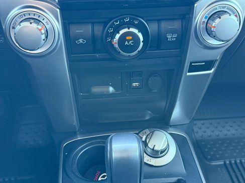 Used 2024 Toyota 4Runner SR5 Premium w/ Moonroof Package AWD/4WD image 26