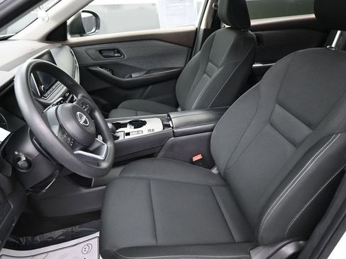 Used 2023 Nissan Rogue S FWD image 23