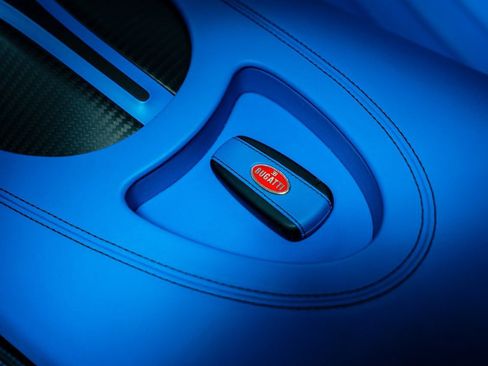 Used 2023 Bugatti Chiron Super Sport image 11