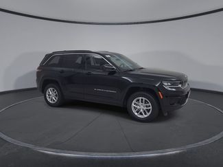 New 2026 Jeep Grand Cherokee Laredo X AWD/4WD video 2