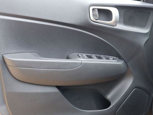 New 2026 Hyundai Venue SEL FWD image 22
