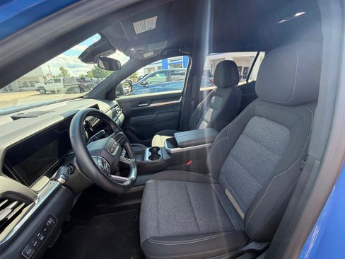 Used 2026 GMC Terrain Elevation AWD/4WD image 8