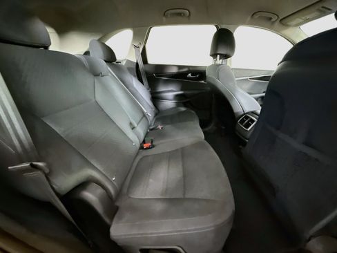 Used 2017 Kia Sorento FWD image 27