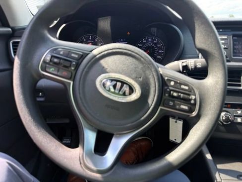 Used 2016 Kia Optima LX FWD image 15